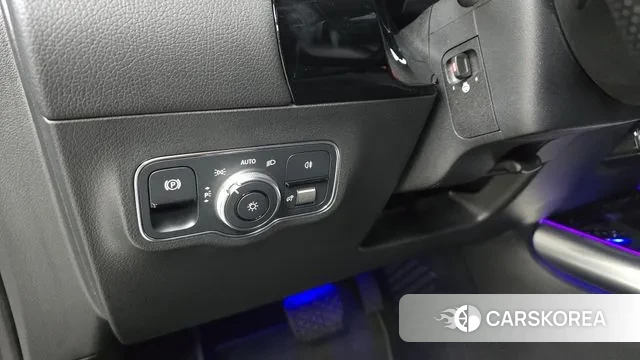 Mercedes-Benz GLA - Class H247 id 3498579 из Кореи 8