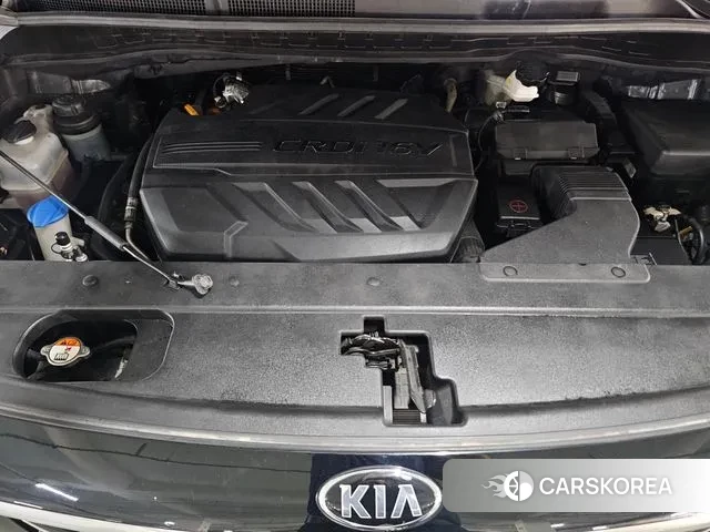 Kia The New Carnival id 2976543 из Кореи 8