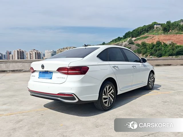Volkswagen Lavida id 4253325 из Китая 8