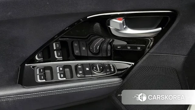 Kia Niro id 3045704 из Кореи 8