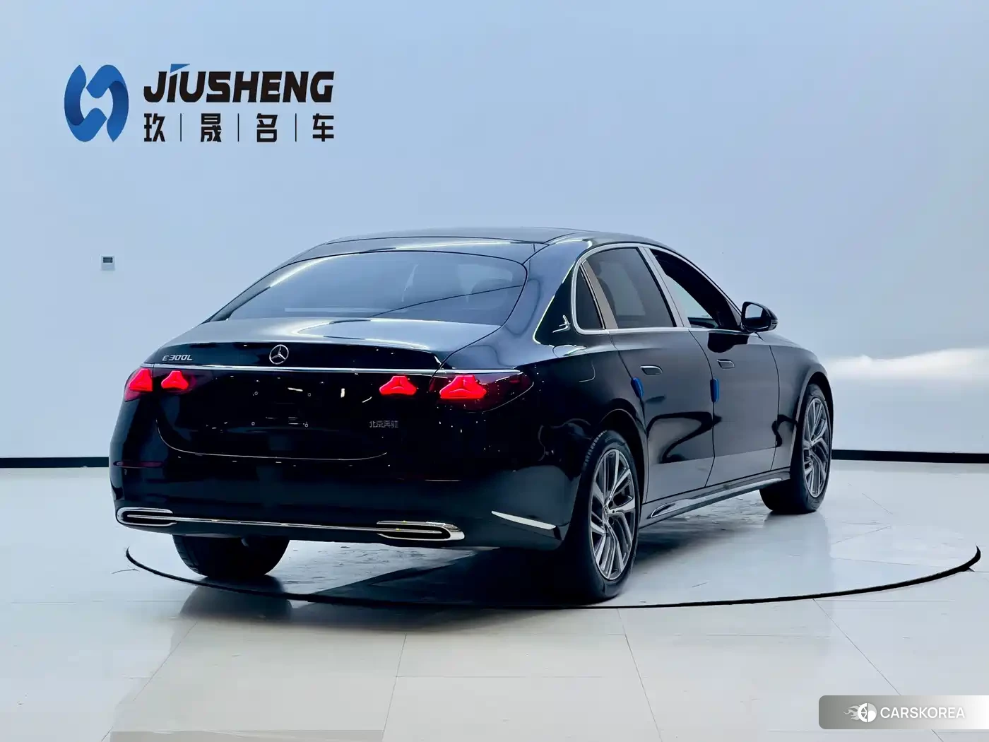 Mercedes-Benz E-Class id 4654642 из Китая 8