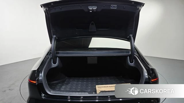 Hyundai Grandeur Hybrid (GN7) id 4422164 из Кореи 8