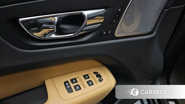 Volvo XC60 second Generation id 4363304 из Кореи 8