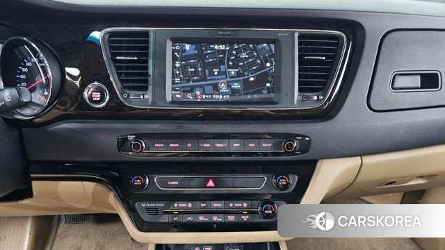 Kia The New Carnival id 4596312 из Кореи 8