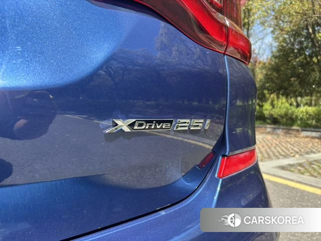 BMW X3 id 4265253 из Китая 8