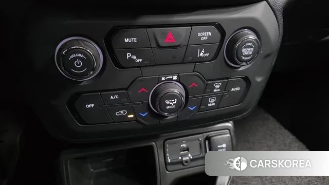 Jeep Renegade id 3639063 из Кореи 8