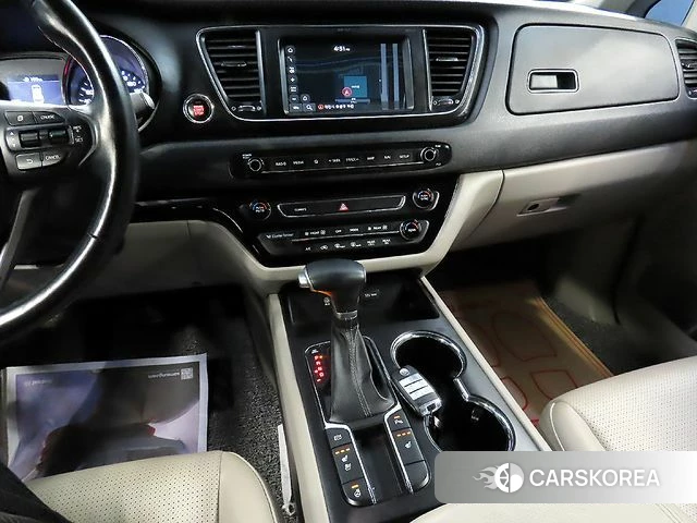 Kia The New Carnival id 4188313 из Кореи 8