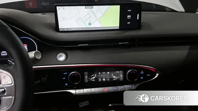 Genesis GV70 id 3042774 из Кореи 8