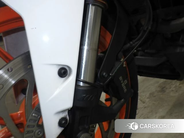 Проданный KTM 390 DUKE id 4252984 из Японии, фото 8