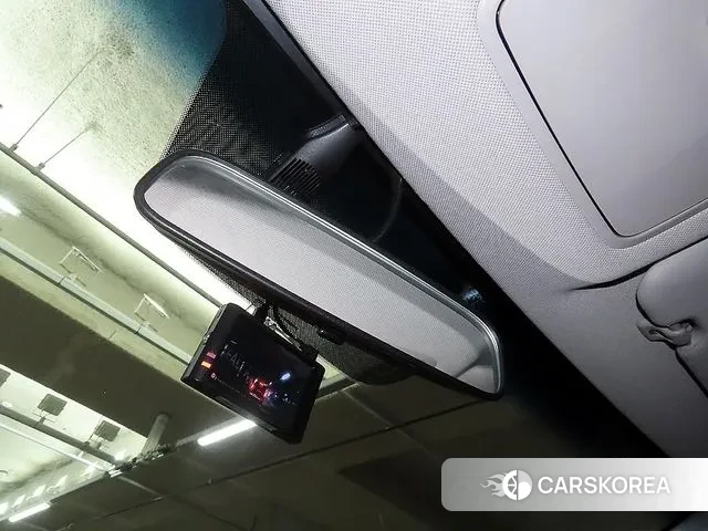 Hyundai Avante AD id 3718850 из Кореи 8