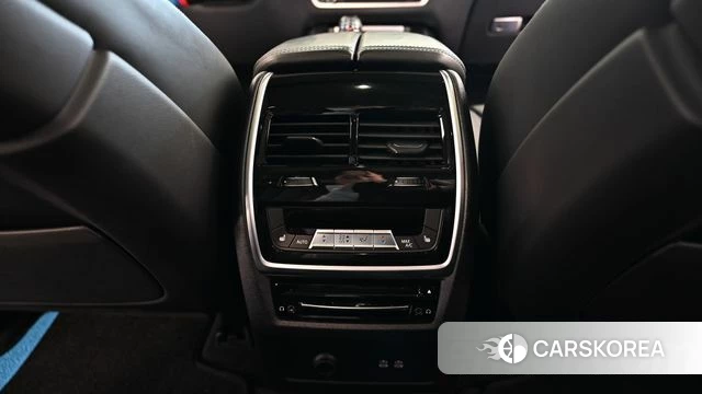 BMW X7 (G07) id 4344678 из Кореи 8