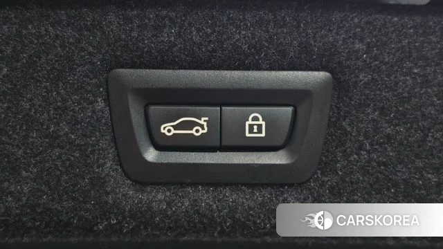 BMW 5 Series (G30) id 4780718 из Кореи 8
