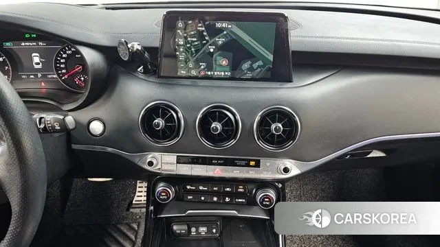 Kia Stinger id 3598815 из Кореи 8