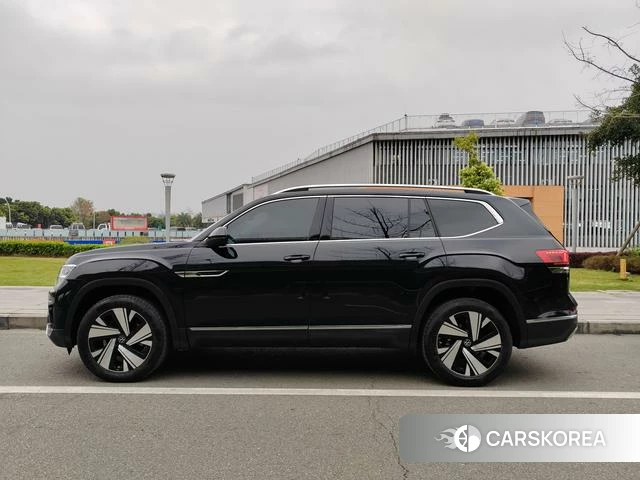 Volkswagen Tourang id 4301250 из Китая 8