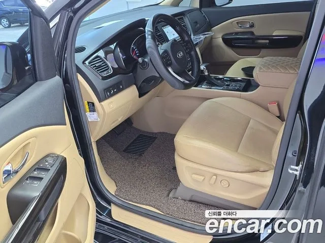 Kia The New Carnival id 2881910 из Кореи 8