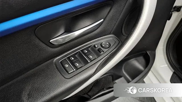 BMW 3 Series (F30) id 3754717 из Кореи 8