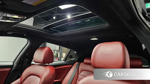 Kia Stinger id 4304875 из Кореи 8