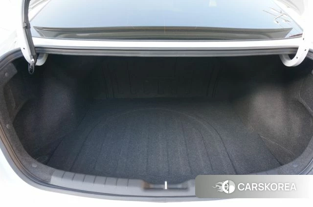 Hyundai The New Avante AD id 4331404 из Кореи 8