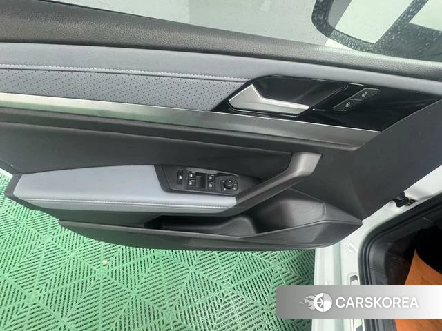 Volkswagen Lavida id 4263112 из Китая 8