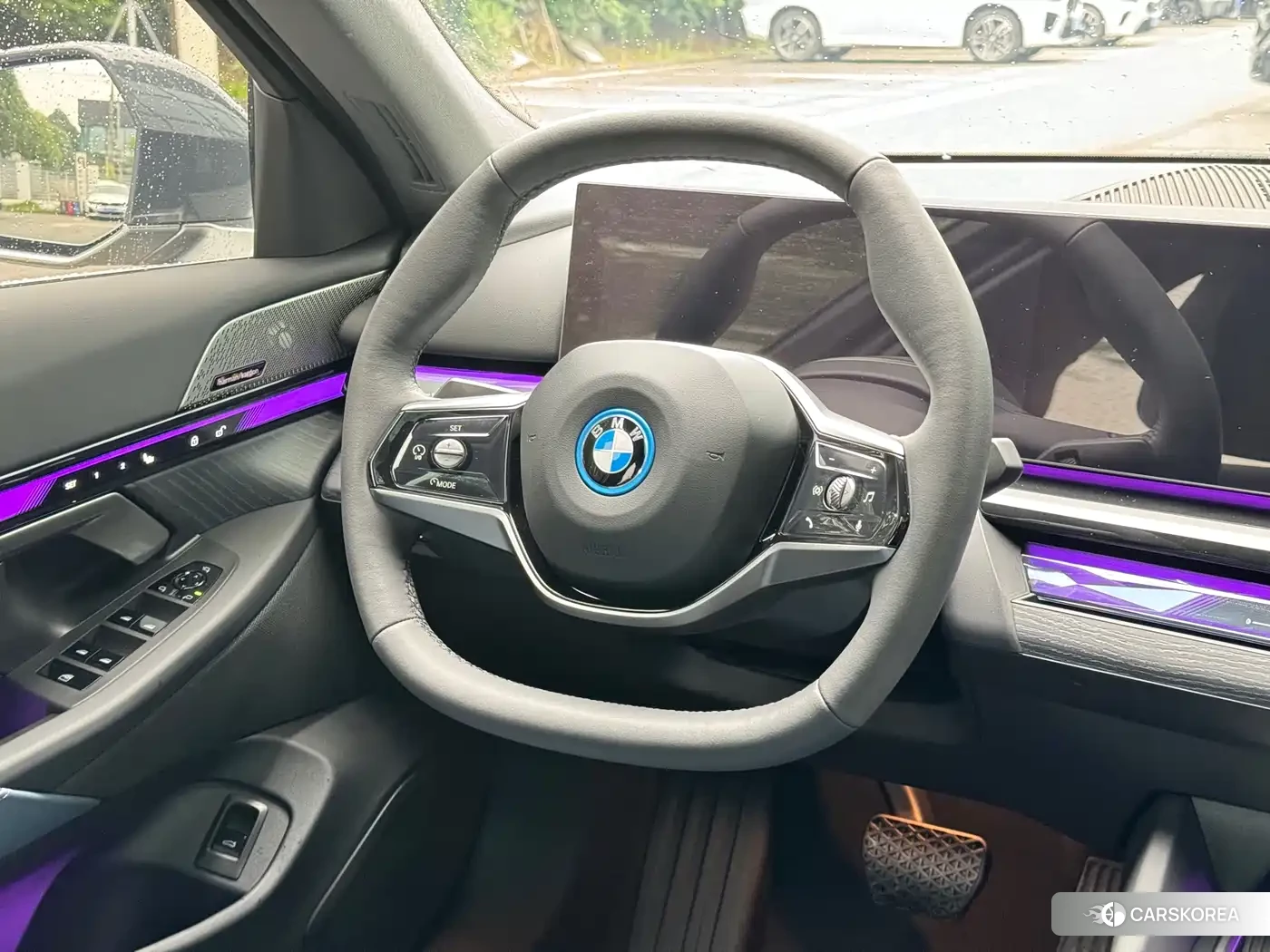 BMW i5 id 4577688 из Китая 8