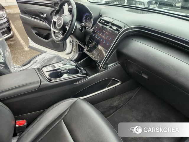 Hyundai Tucson (NX4) id 3910282 из Кореи 8