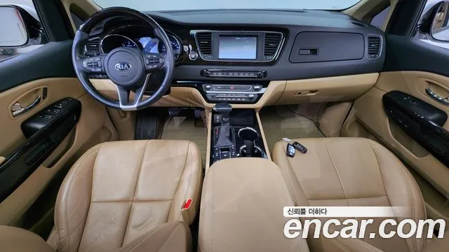 Kia The New Carnival id 2645405 из Кореи 8