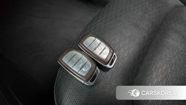 Hyundai The New Avante AD id 4900666 из Кореи 8
