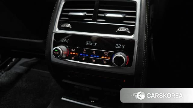 BMW 7 Series (G11) id 3917578 из Кореи 8