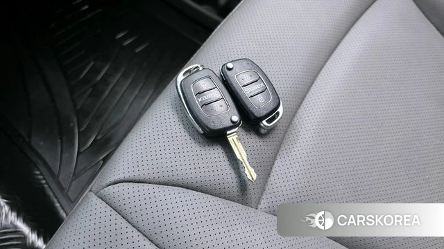 Hyundai The New Grand Starex id 3911203 из Кореи 8