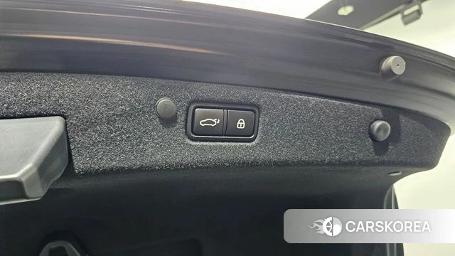 Hyundai The New Grandeur IG Hybrid id 4337936 из Кореи 8