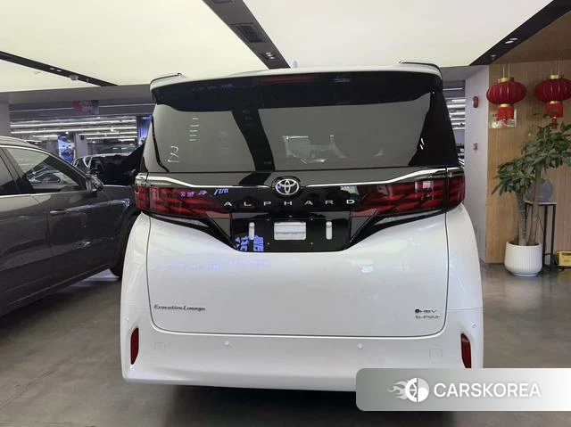 Toyota Elfa id 4301094 из Китая 8