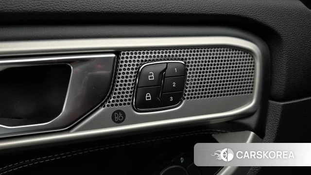 Ford Explorer 6th Generation id 4187646 из Кореи 8