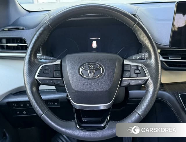 Toyota Saina id 4272887 из Китая 8