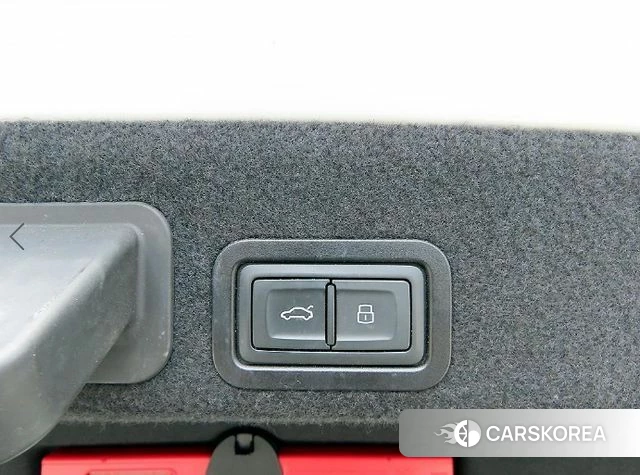 Audi New A6 id 4425002 из Кореи 8