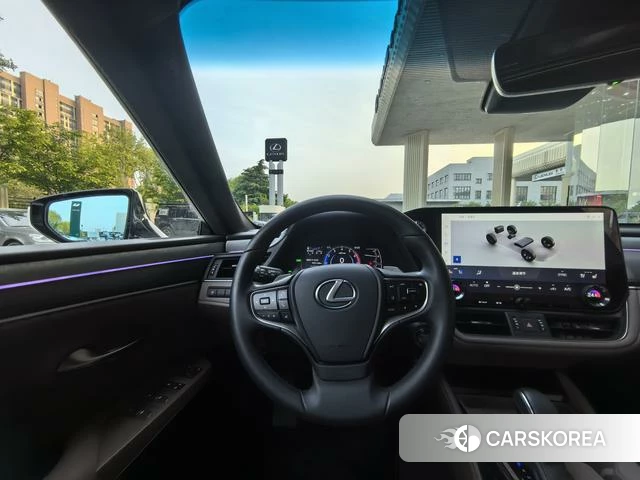 Lexus ES id 4221314 из Китая 8