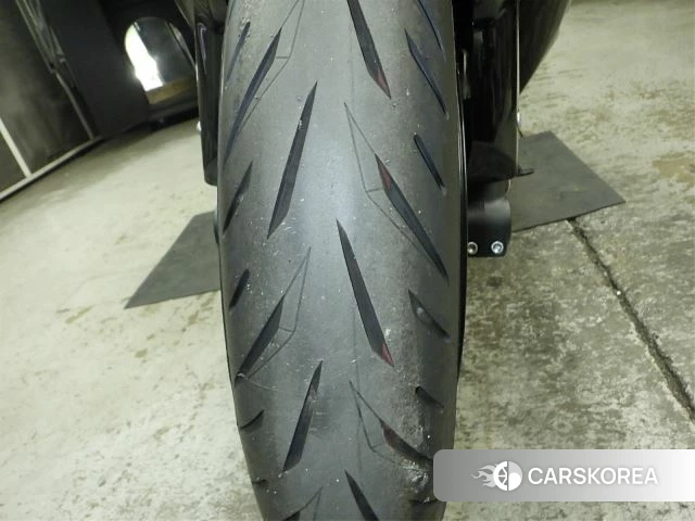 Kawasaki NINJA H2 SX SE id 3946920 из Японии 8