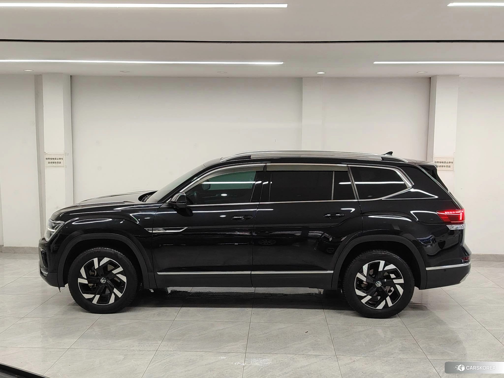 Volkswagen Tourang id 4454423 из Китая 8