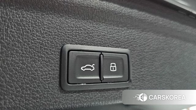 Audi Q3 (F3) id 3963995 из Кореи 8