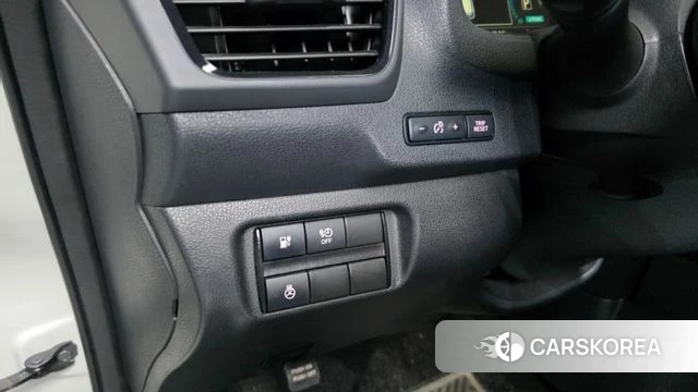 Nissan Leaf (ZE1) id 4285271 из Кореи 8
