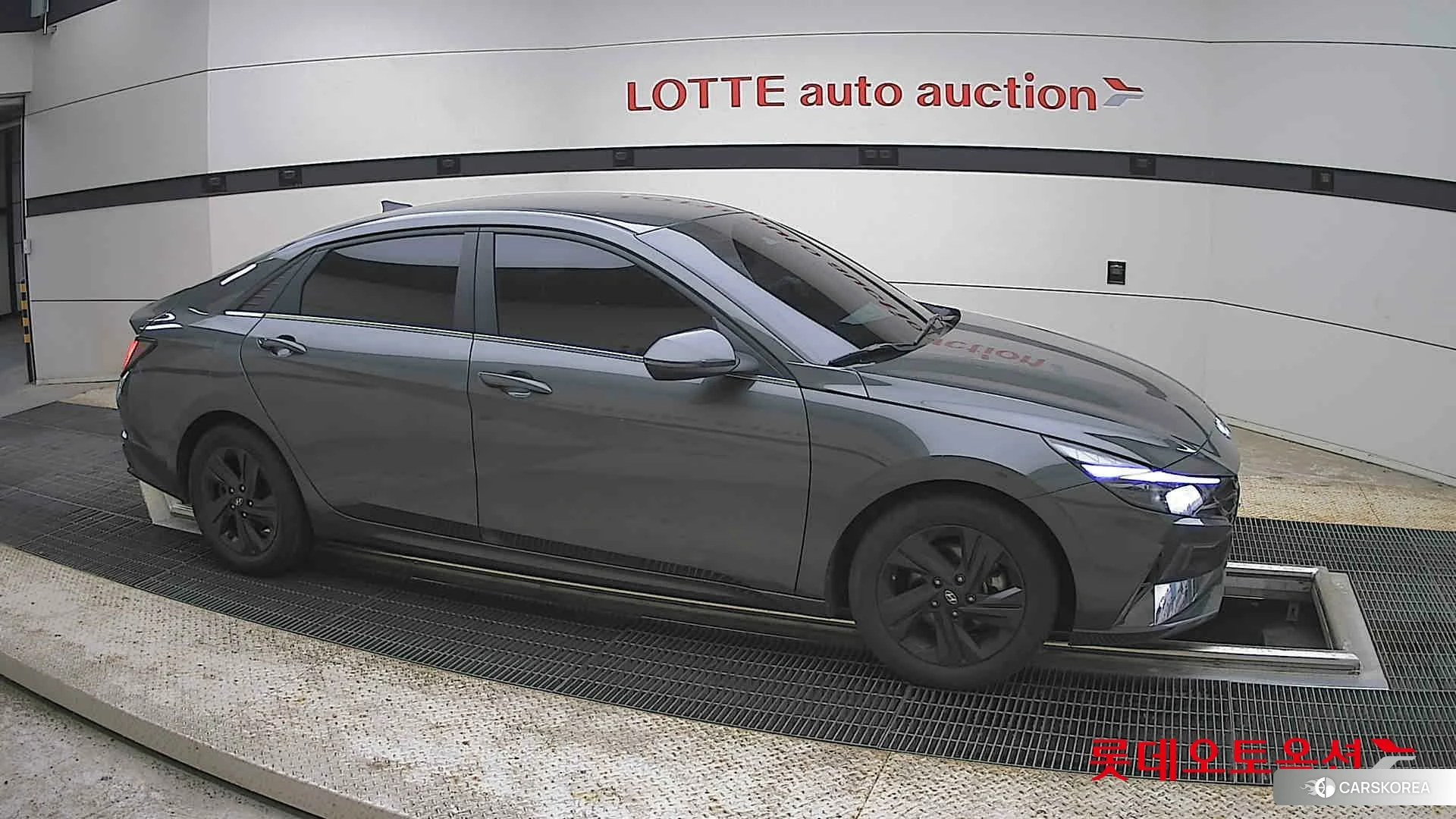 Hyundai Avante Hybrid id 4352308 из Кореи 8