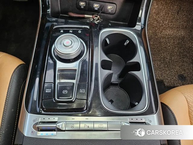 Kia Carnival 4th generation id 4250328 из Кореи 8
