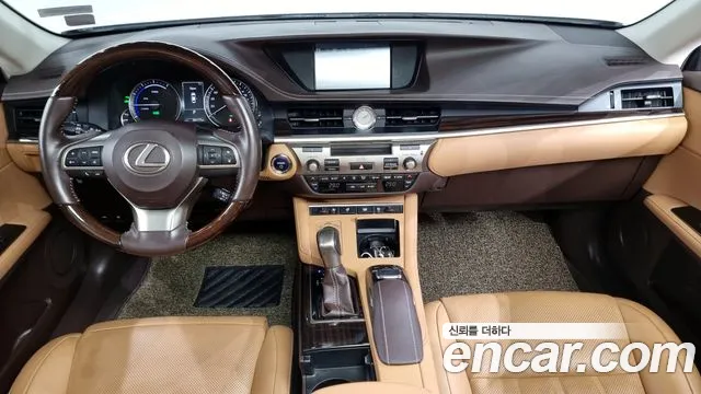 Lexus New ES300h id 2676249 из Кореи 8