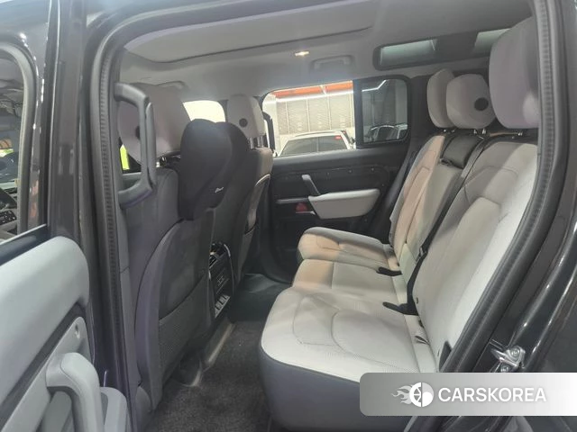 Land Rover Defender (L663) id 4548501 из Кореи 8