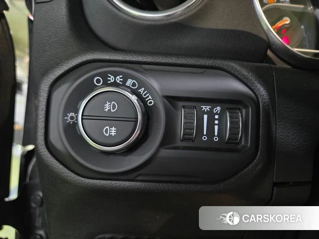 Jeep Wrangler (JL) id 4632302 из Кореи 8