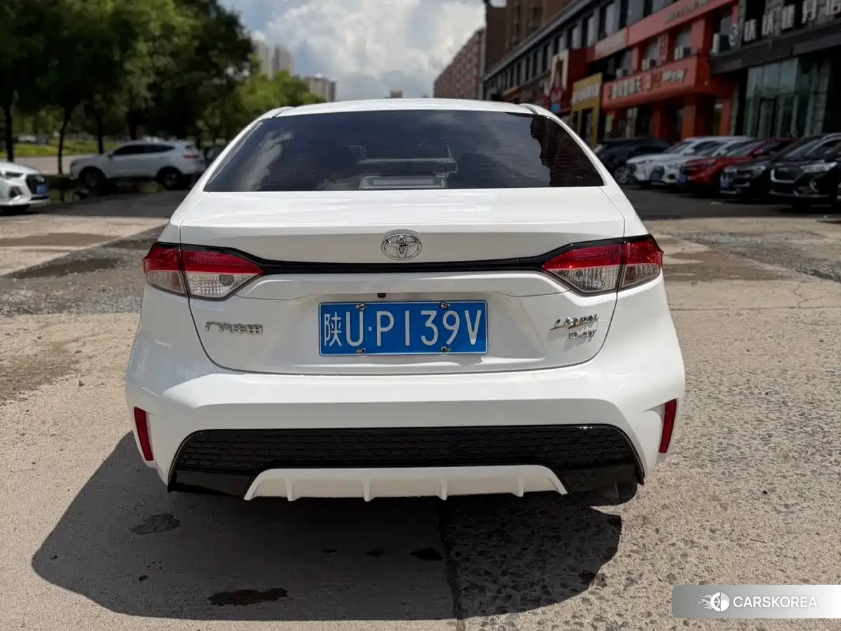 Toyota Levin id 4577452 из Китая 8