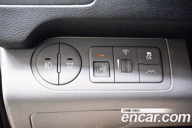 Hyundai The New Grand Starex id 2945489 из Кореи 8