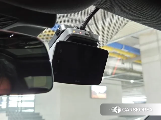 BMW 5 Series (G60) id 2893999 из Кореи 8