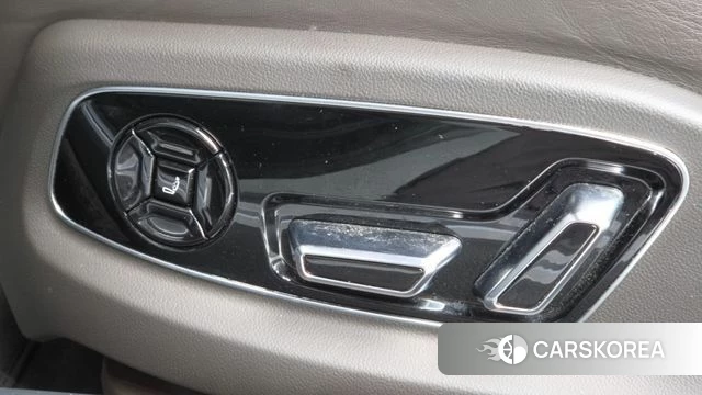 Audi A8 (D5) id 4676647 из Кореи 8