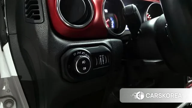 Jeep Wrangler (JL) id 3156641 из Кореи 8