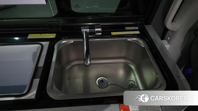 Hyundai Staria id 3922620 из Кореи 8